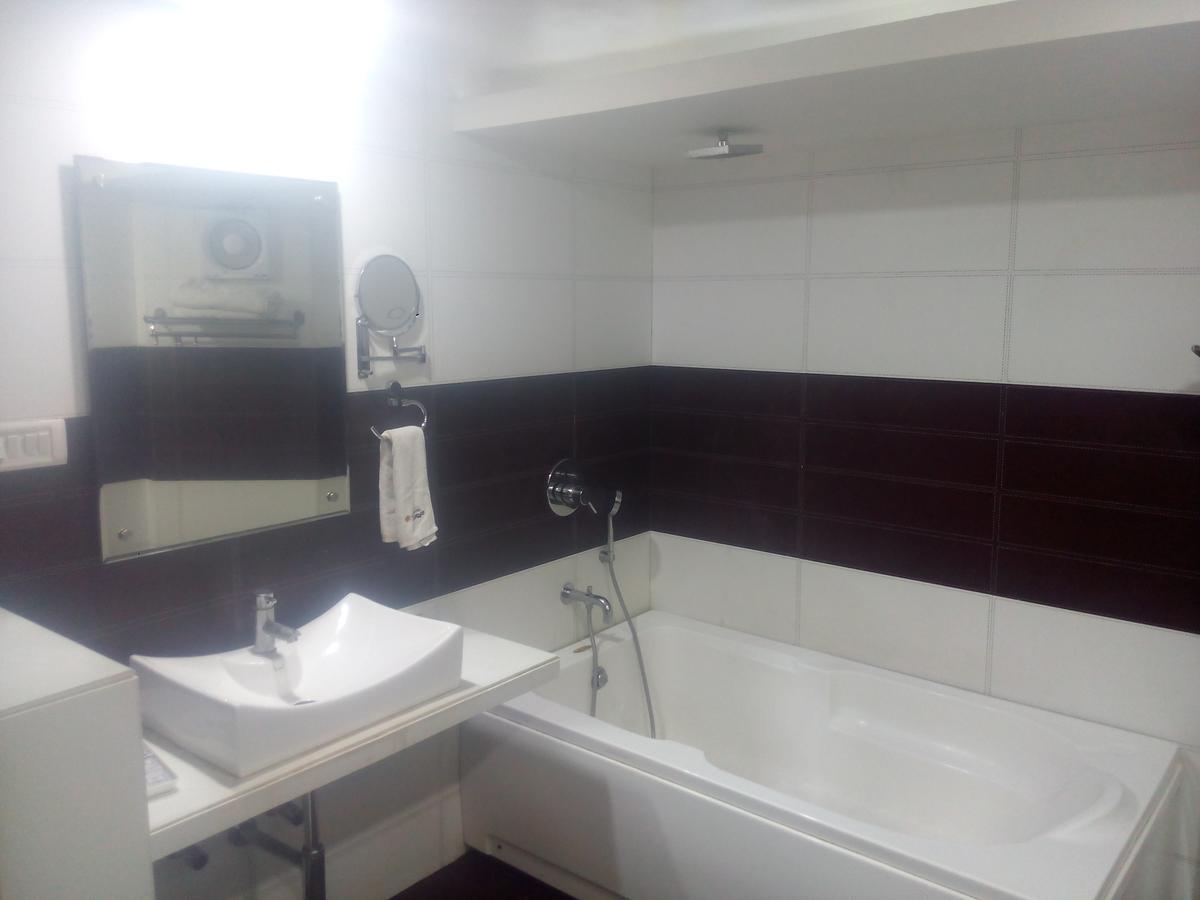 Hotel Surya 3*